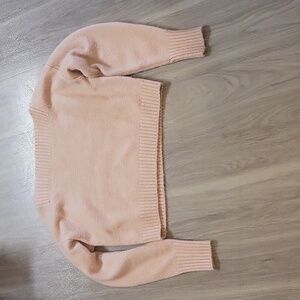 O&O sweater